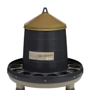 Tolva aves plastico reciclado 12 kgs. con patas