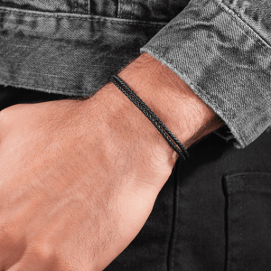 PULSEIRA POLICE, AÇO